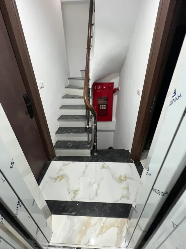 Tòa nhà căn hộ dịch vụ Kim Ngưu 8 phòng hoàn thiện chìa khóa trao tay - cỗ máy sinh dòng tiền 40 triệu/tháng an nhàn, an toàn PCCC tuyệt đối.