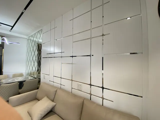 Kinh Nghiệm Cải Tạo Căn Hộ 140m² Royal City: Giải Cứu "Phòng Ngủ Tối" & Bóc Tách Dự Toán 800 Triệu Modern Luxury