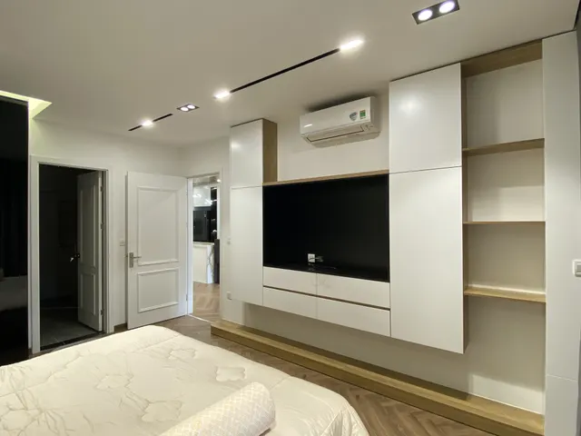 Cải Tạo Căn Hộ Modern Luxury Royal City - Ảnh 8
